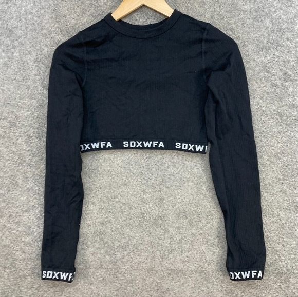 White Fox Boutique Tops - Sarah’s Day x White Fox Boutique Seamless Long Sleeve Crop Top
